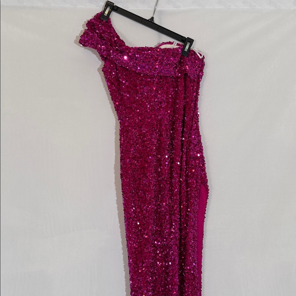 NWT Sherri Hill Fuchsia Sequins Gown Size 0 One Shoulder High Slit - Picture 4 of 15